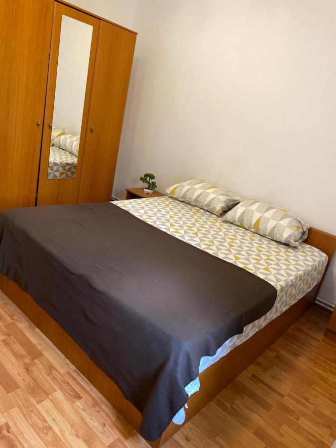 Mall Zone 100Mp Apartments Bacău Екстериор снимка